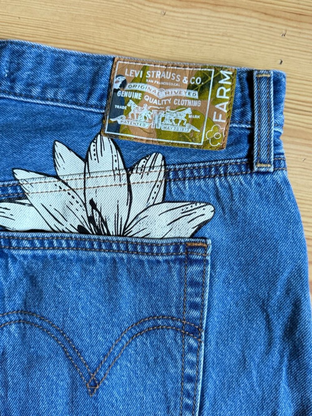 Farm Rio Lev Denim Mini  Skirt Size 31 - Picture 13 of 16